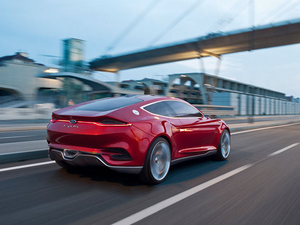 Ford-EVOS-Concept-Car-6