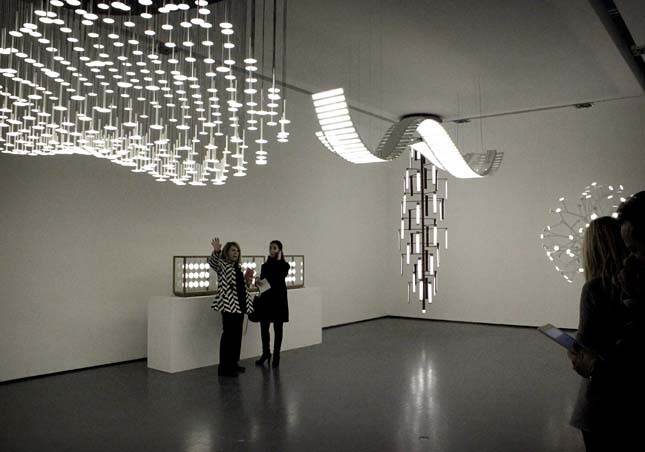 OLED светильник
