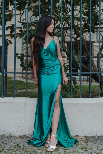bendkleid Leipzig – elegantes Kleid für Abiball oder Jugendweihe bei Happy Day im Ladies Spot