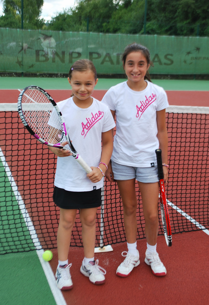 Atalia Gaudichon (à g.) et Lily Jacob (11/12 ans) 