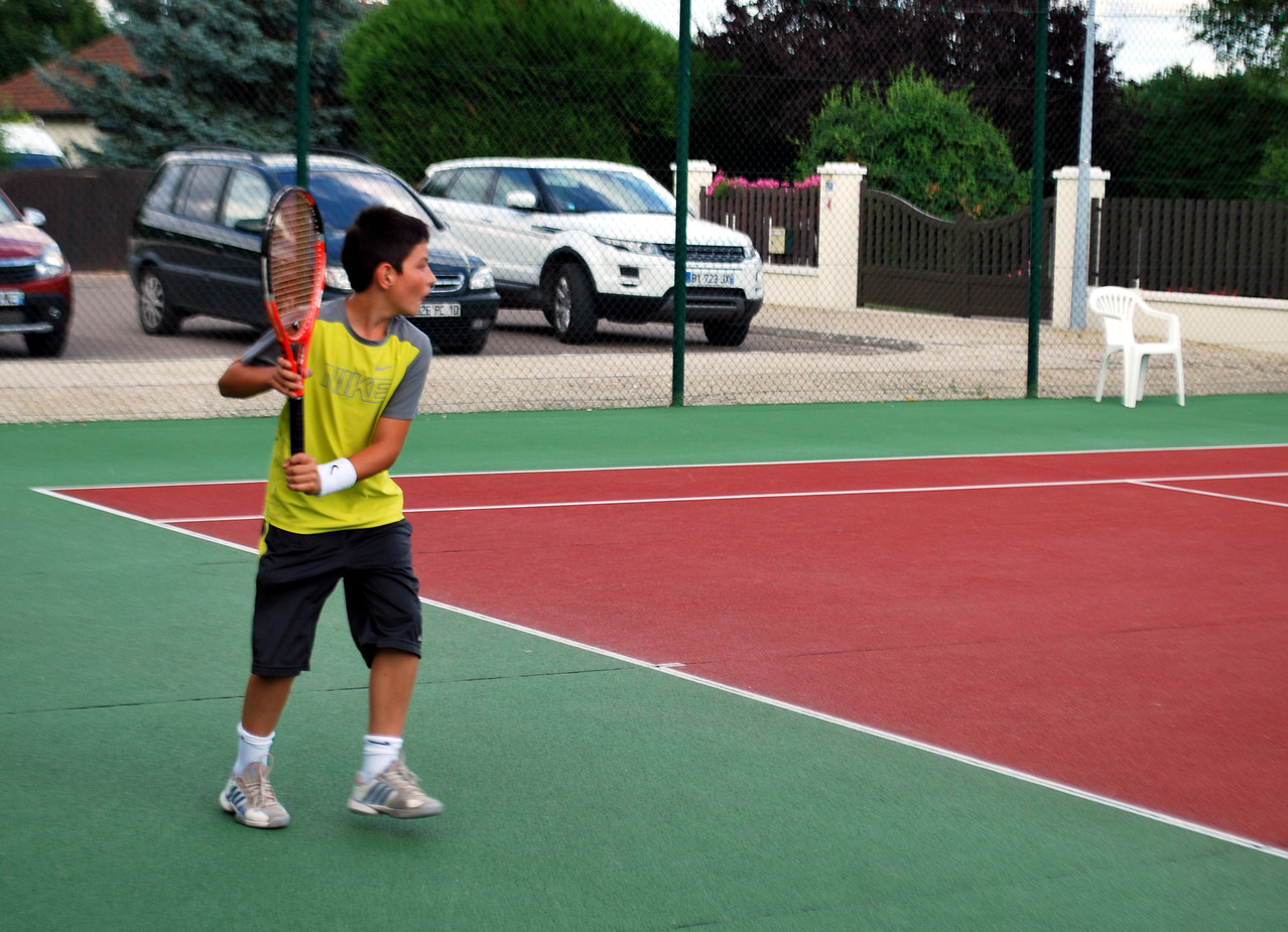 Revers, ça rime avec Federer mais Enzo a le même!