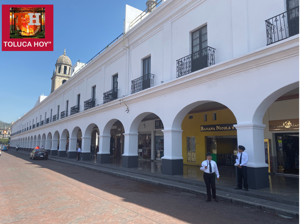 ASI LUCEN LOS PORTALES DE TOLUCA!!! Fotogaleria