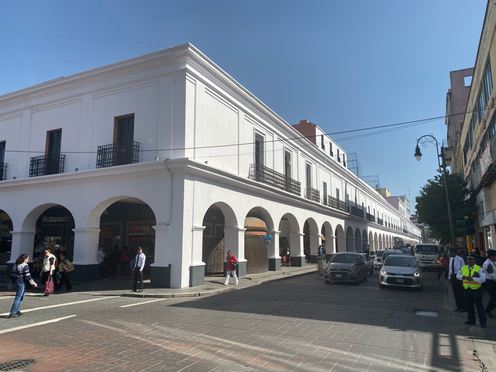 ASI LUCEN LOS PORTALES DE TOLUCA!!! Fotogaleria