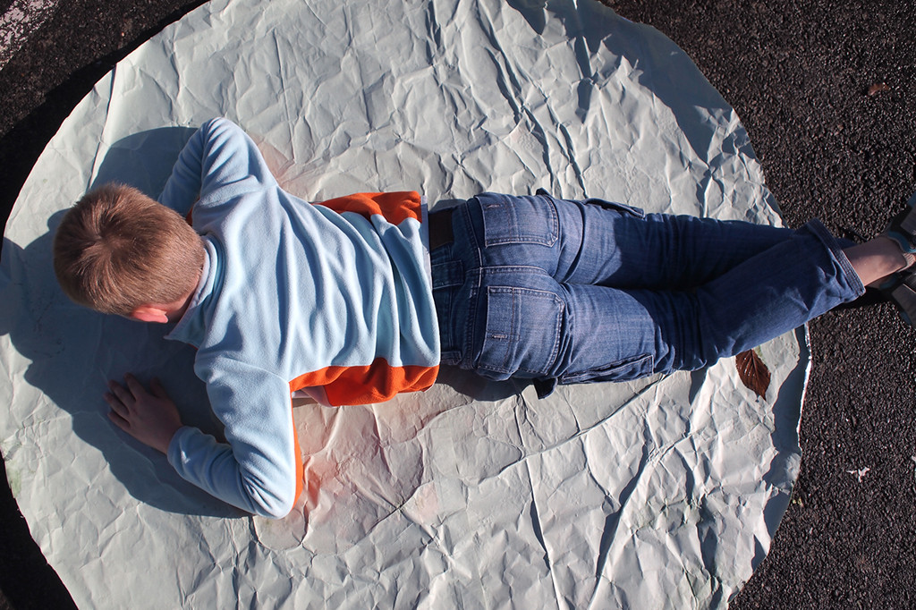Atelier mené dans l’École élémentaire publique de Bédée avec une classe de CE2 avec l'équipe de médiation de PLAY TIME. Photo : PLAY TIME