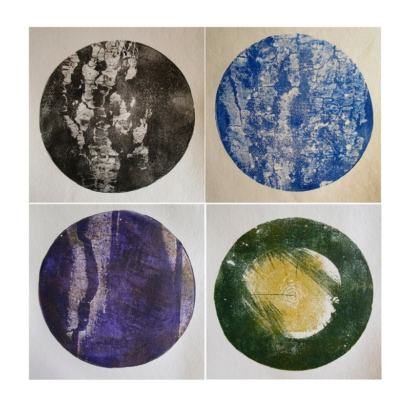 Cécile White, Tas de Soi, détail, installation de 16 monotypes acrylique sur papier coton, 29,5x41 cm pièce, 2015.