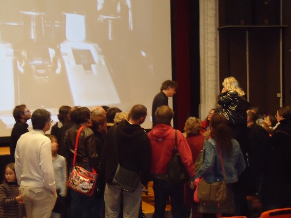 Performance sonore, L'Avant-scène de Montfort-sur-Meu. Photo : Office du tourisme du Pays de Montfort.