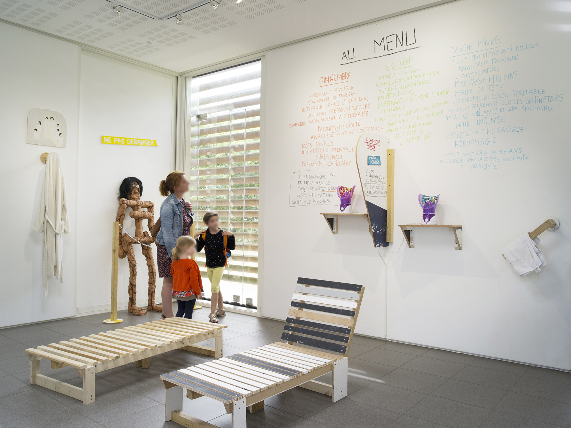 Vues de l'xposition Anaïs Touchot, J'y laisserai ma vieille peau. Photo : Vincent Malassis