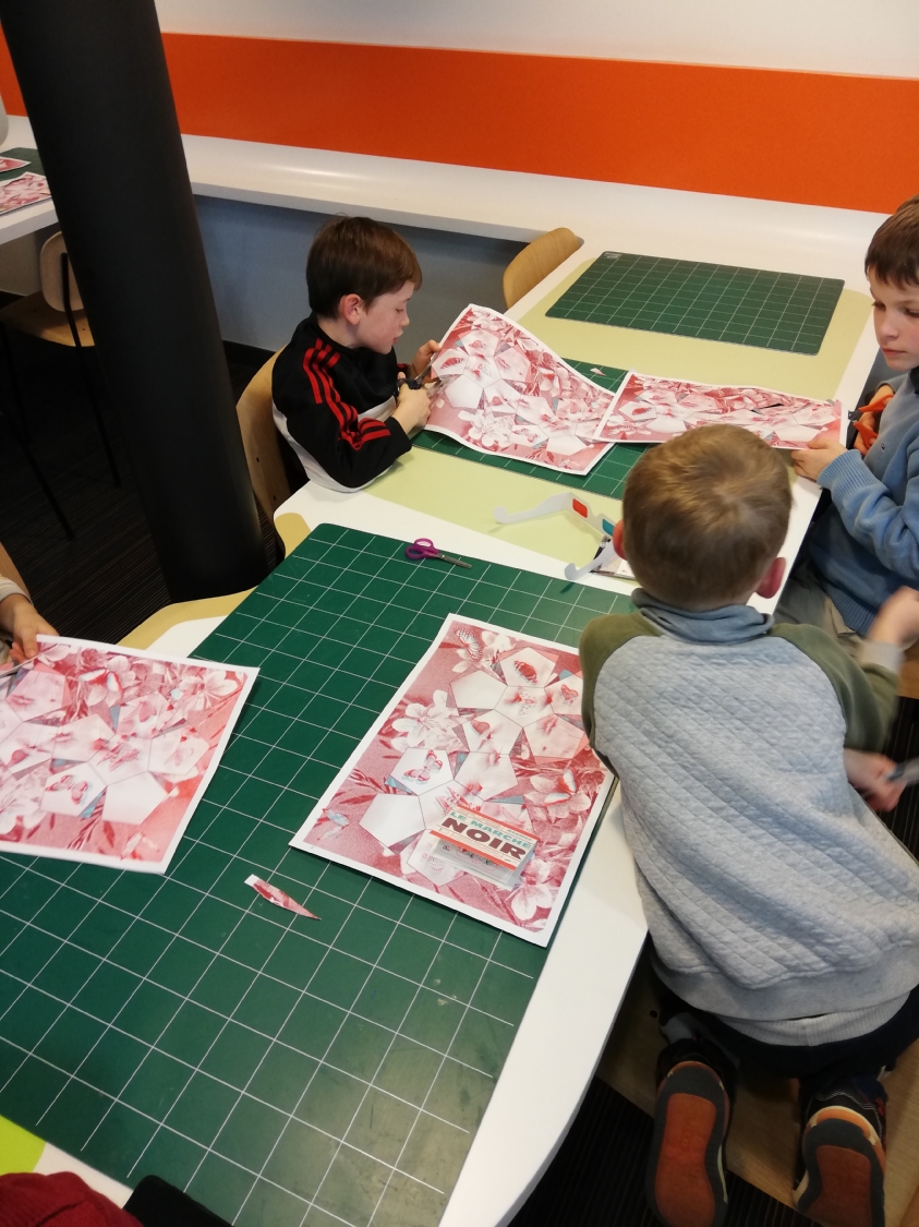 Atelier sérigraphie " La boîte à papillons" avec l'artiste Julien Duporté