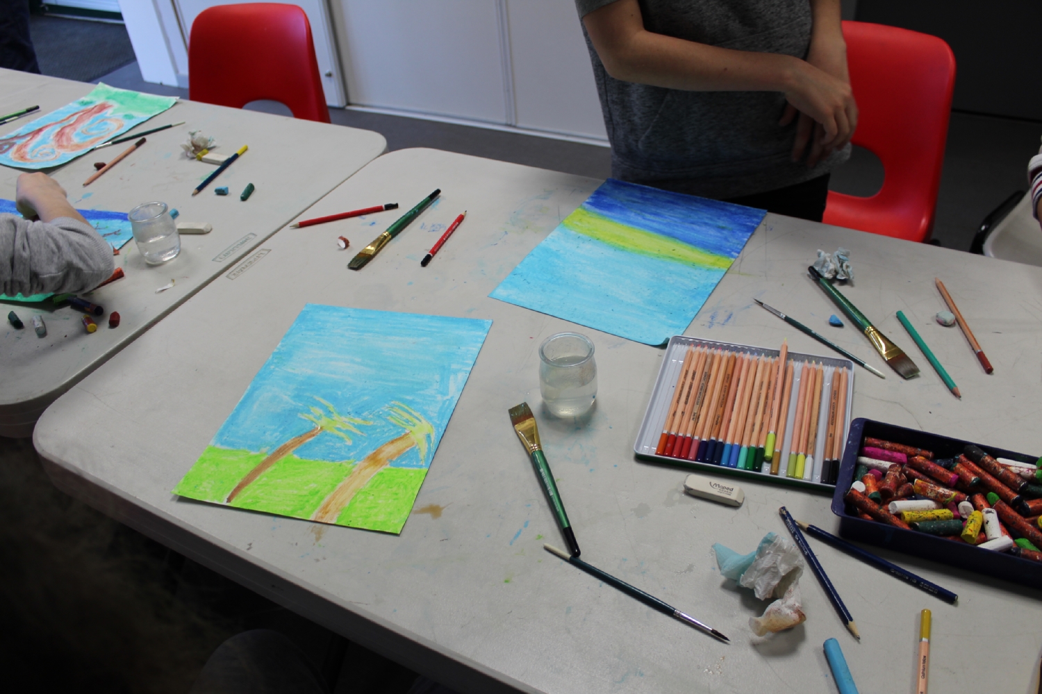 Visite-atelier autour de l'exposition de Dorian Cohen - CM2 de l'école publique Pays Pourpré de Montfort-sur-Meu