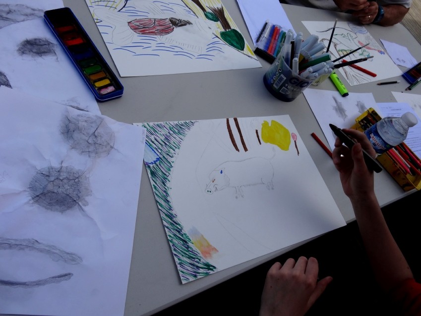 Dessin d'imagination mêlant animal/végétal/minéral