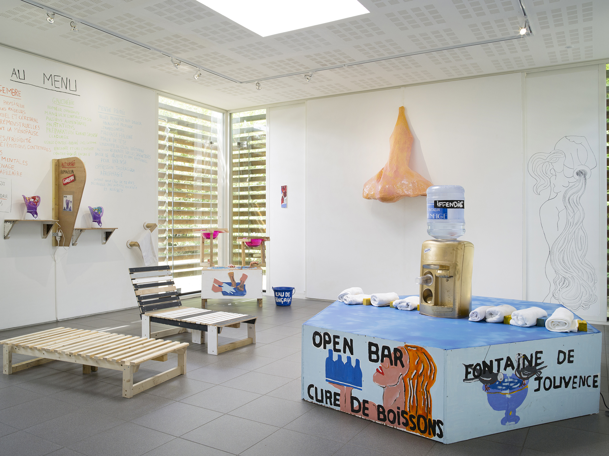 Vues de l'xposition Anaïs Touchot, J'y laisserai ma vieille peau. Photo : Vincent Malassis