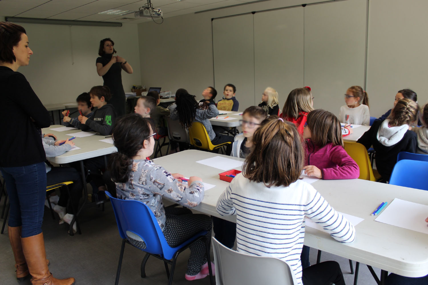 Classe de CE1-CE2 de l'école du Moulin à Vent de Montfort-sur-Meu