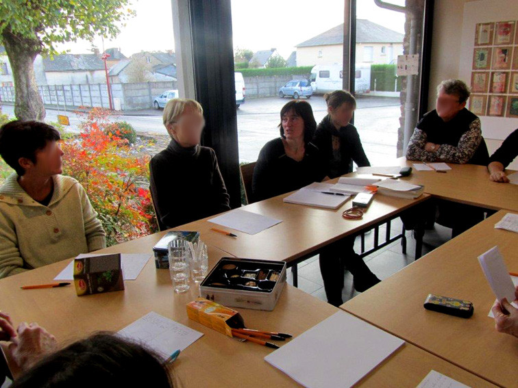 Atelier d'écriture mené par Claudie Yvon à la bibliothèque La Parchemine de Pleumeleuc
