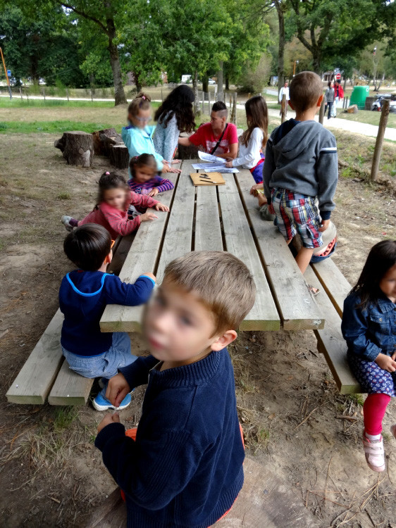 Centre de loisirs d'Iffendic - atelier empreintes