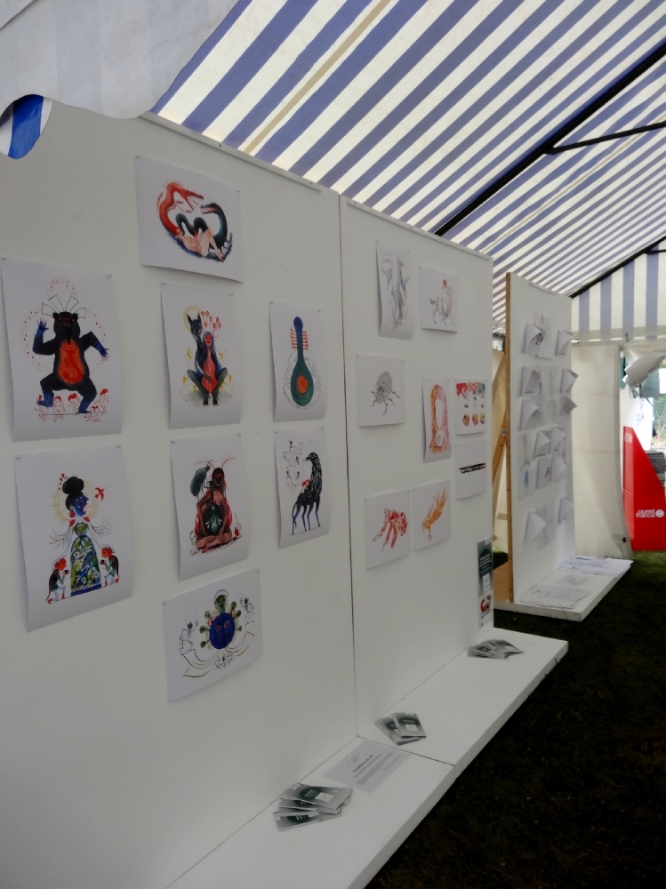 Reproductions de dessins de Karine Bernadou et Noël Rasendrason. Festival Pré en Bulles 2016.