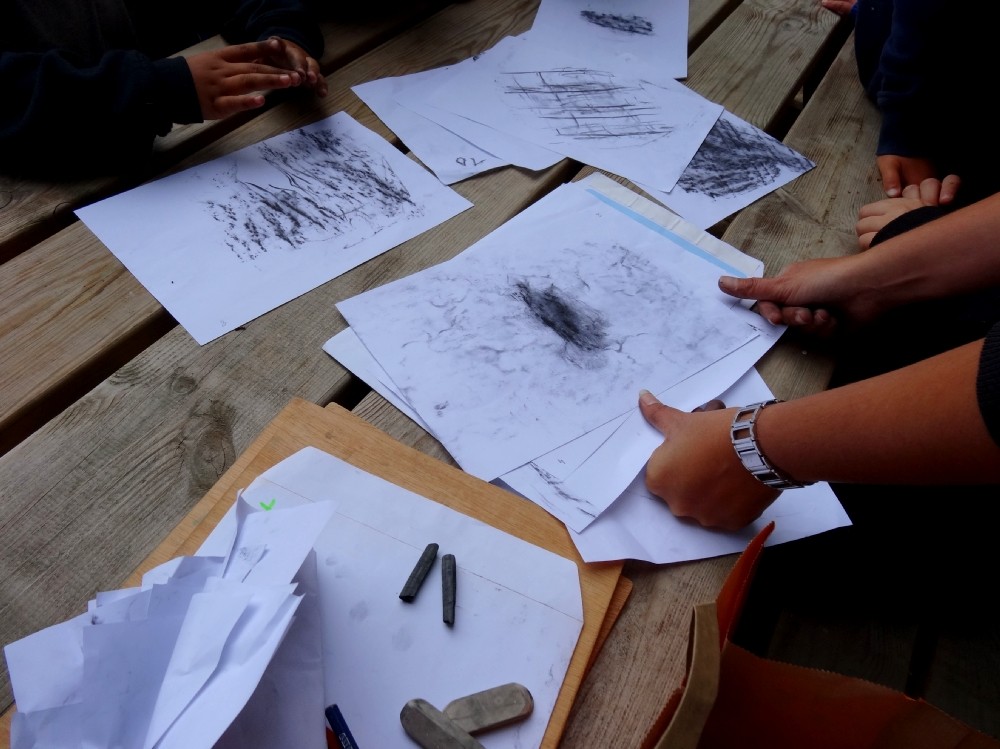 Centre de loisirs d'Iffendic - atelier empreintes