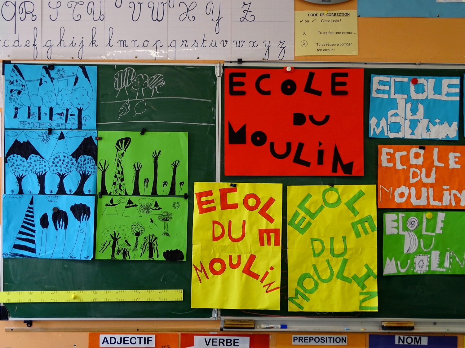 Etapes de création du logo de l'école du Moulin à Saint-Uniac; Photo : Marine Bouilloud