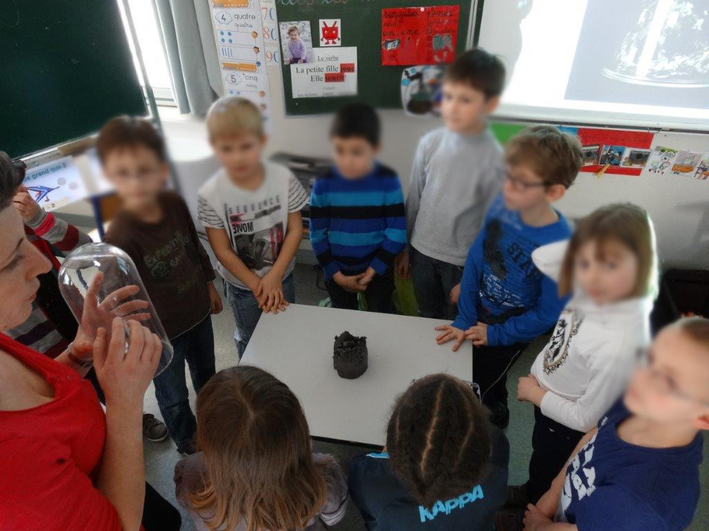 Rencontre avec Angélique Lecaille - classe de CP Les Trois rivières Breteil