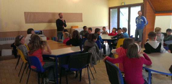 Atelier volumes - CE2 école élémentaire publique de Bédée