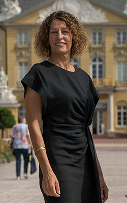 Sabine Wirth, Rechtsanwältin