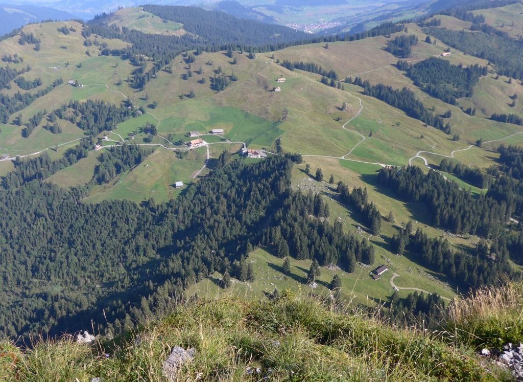 Blick vom Haggenspitzli 1761m auf unser Berggasthaus