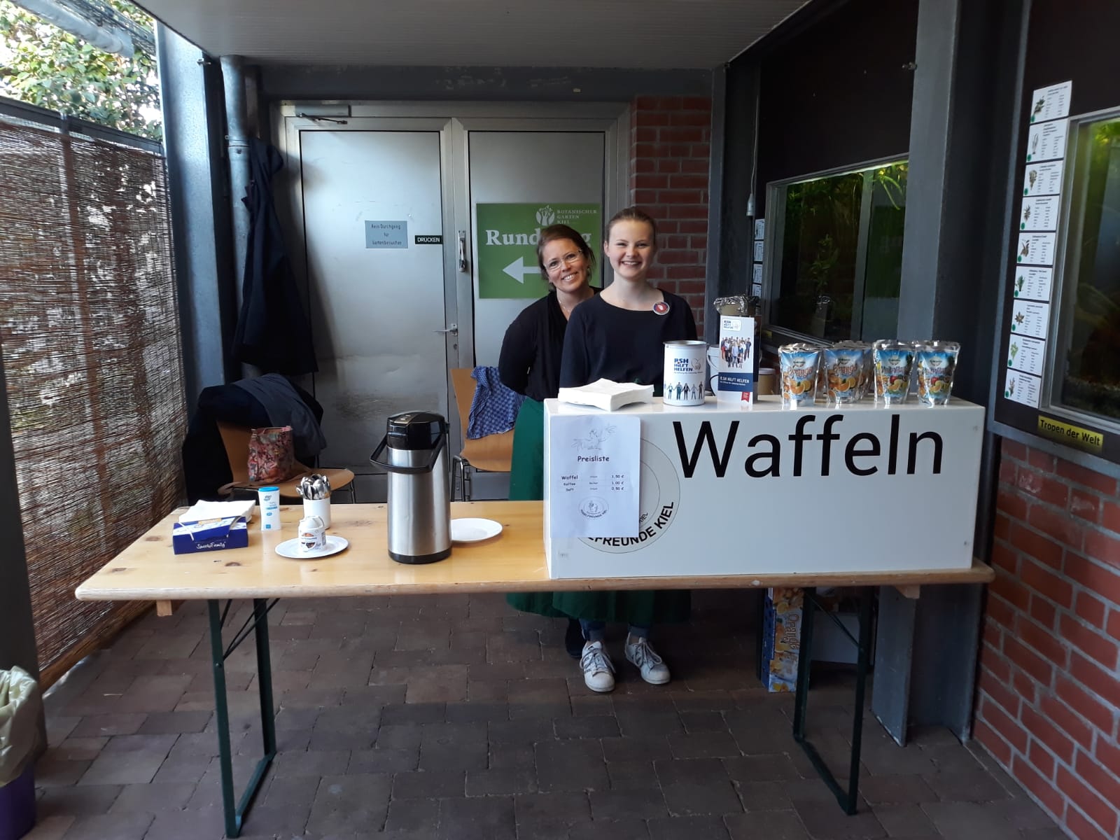 Die Waffelcrew