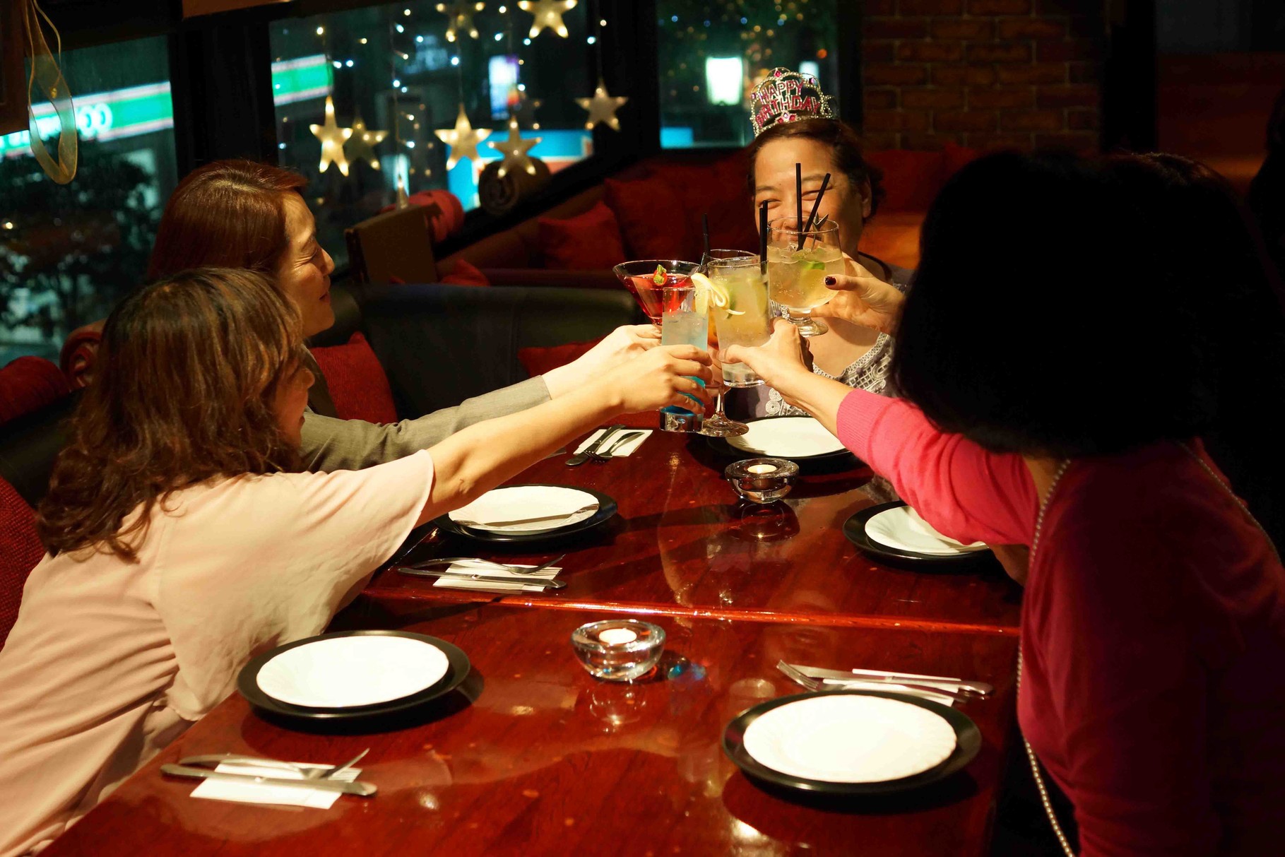 福岡 天神でディナー 女子会 Off Broadway オフブロードウェイ Off Broadway 福岡天神 バー レストラン 福岡 天神でディナー 女子会 Off Broadway オフブロードウェイ Off Broadway 福岡天神 バー レストラン