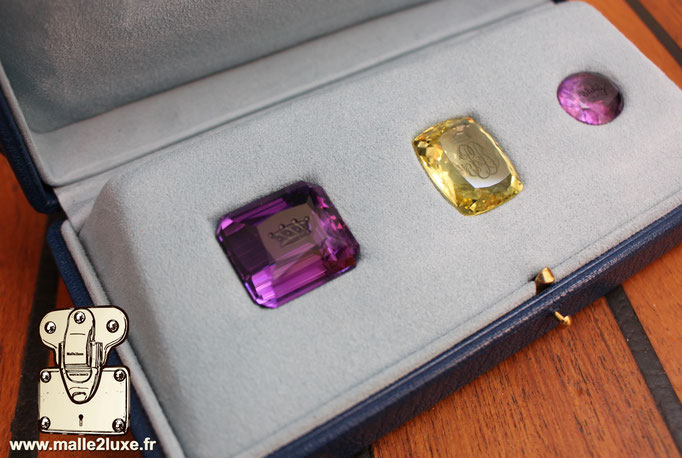 Ecrin bijoux et pierre précieuse sur mesure Made in france Paris