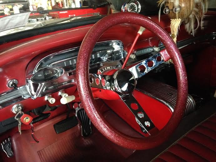 1960 Comet dash, Grant wheel