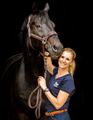 Jessica von Bredow-Werndl - Foto jessica-aubenhausen.de