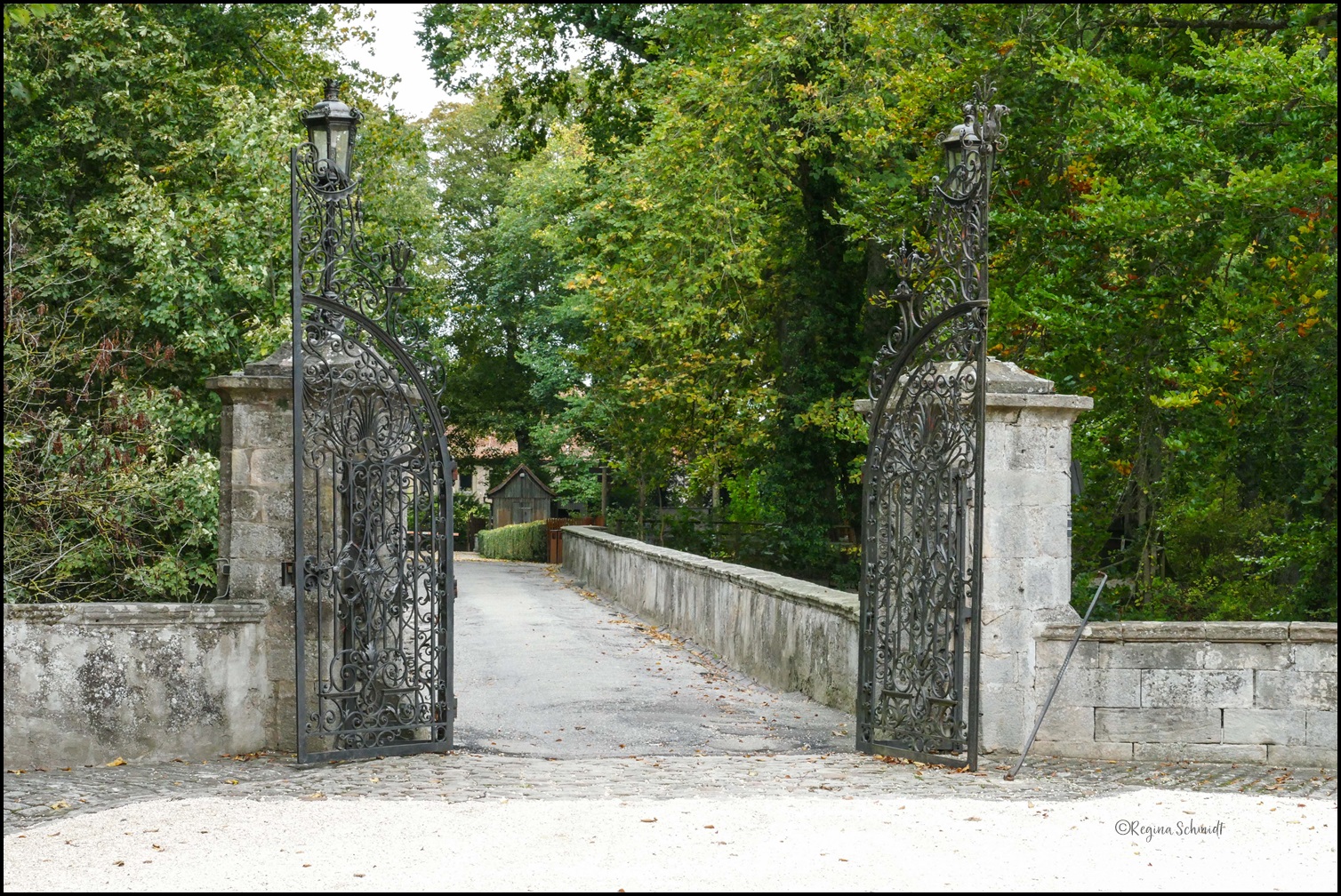 Eingang zum Schloss von Bartenstein