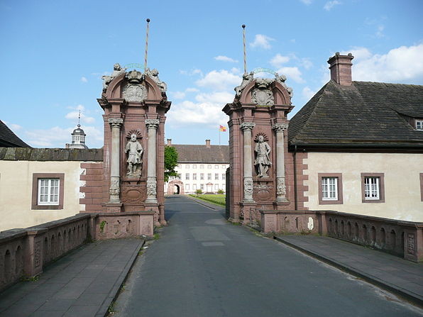 Toranlage von Schloss Corvey