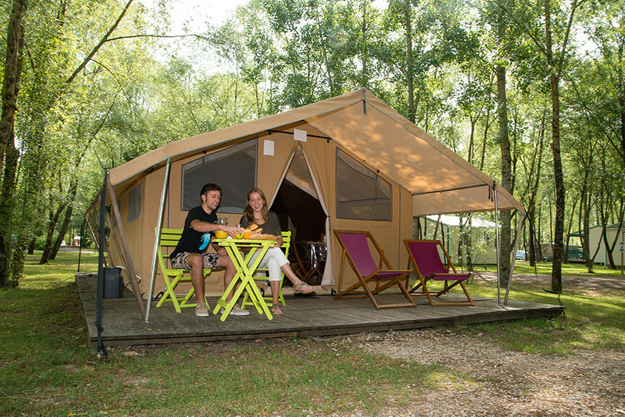 Camping Sites & Paysages  Les Saules à Cheverny - Loire Valley -camping spirit