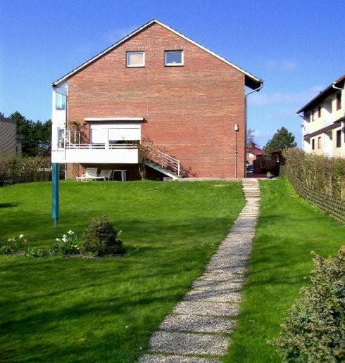 Ferienwohnung Borkum: Blick auf das Haus Kiebitz von außen