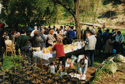 Primavera! Hacemos fiesta en la Masía (1997).