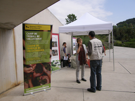 Estand informatiu: Planta't al Jardí Botànic (2011).