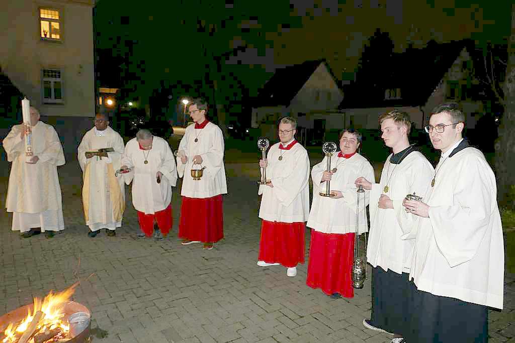 Osternacht 2024 in  St. Josef gefeiert