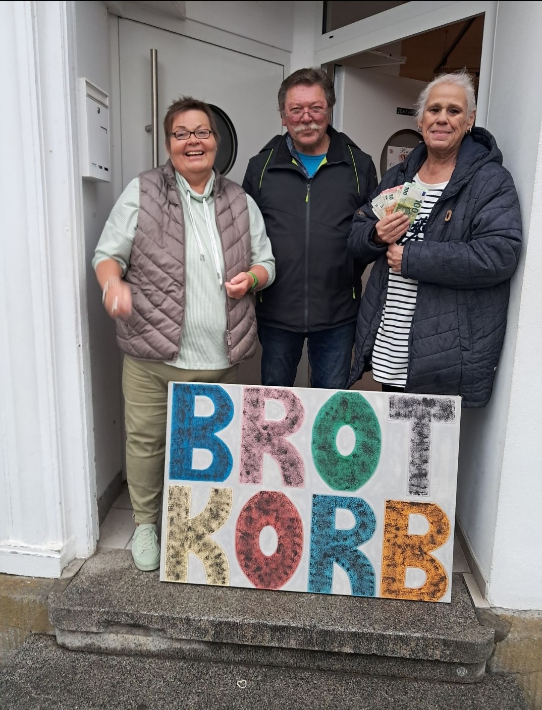 Spende für Wetteraner Brotkorb