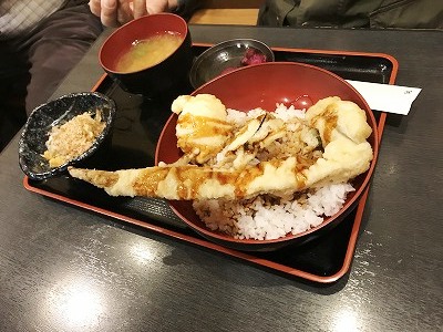 穴子丼もボリュームたっぷり!!みんな大満足して頂きました(^^♪