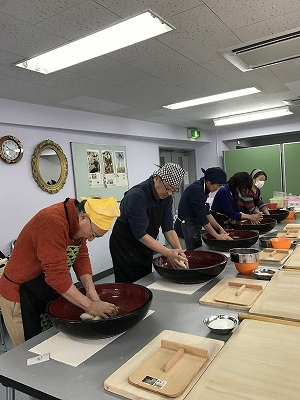 第一弾は、5人が入ります!