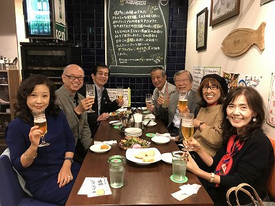 まずは乾杯！！(^^♪