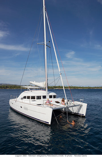 Lagoon 380 Kabinencharter Poros