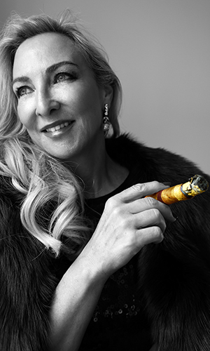 The Cigar World, Cosima Aichholzer,  Sir David Tang