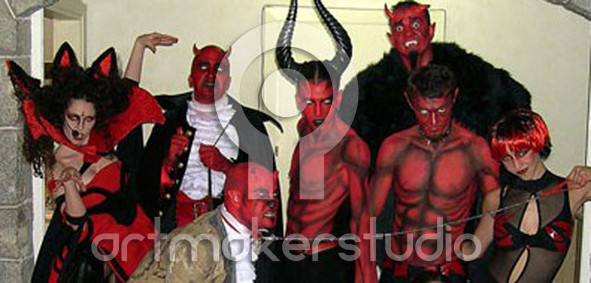 Caracterizacion de DIABLOS. Noche de San Juan en el Club de Campo. Madrid