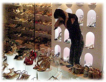 Photo of a Korean shoe shop - Foto eines koreanischen Schuhgeschäftes