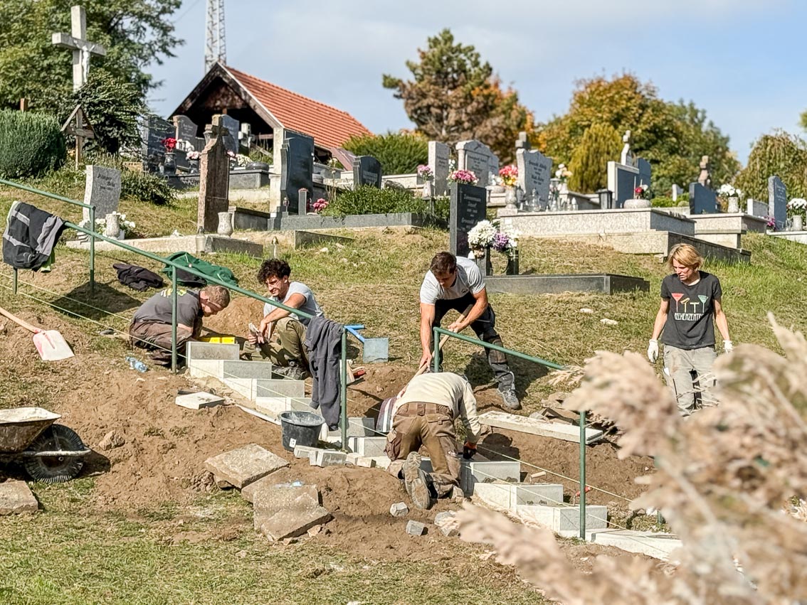 Über Grenzen hinaus lernen