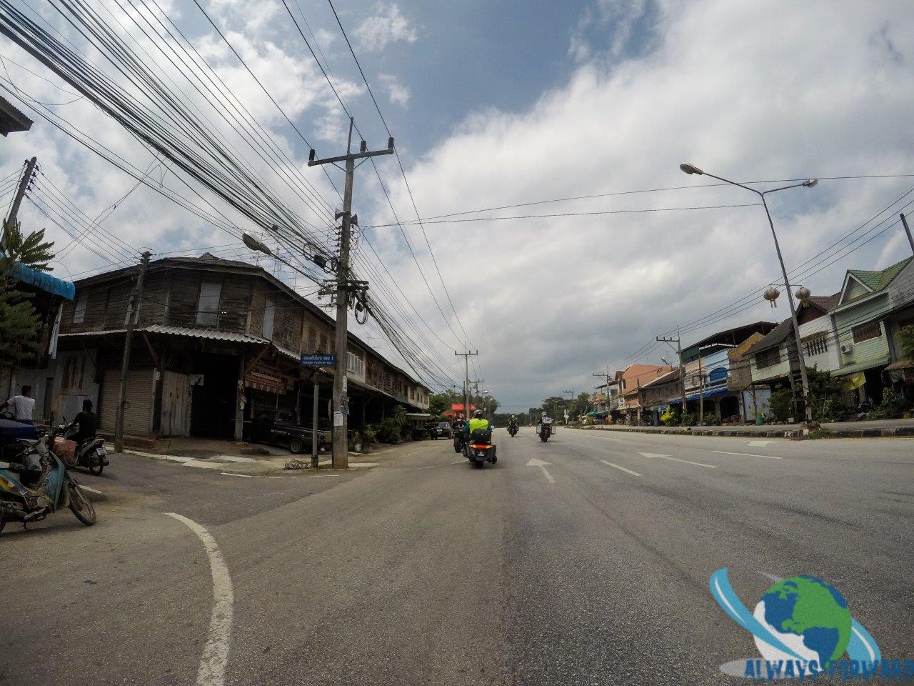 mit den Bikern aus Malaysia unterwegs