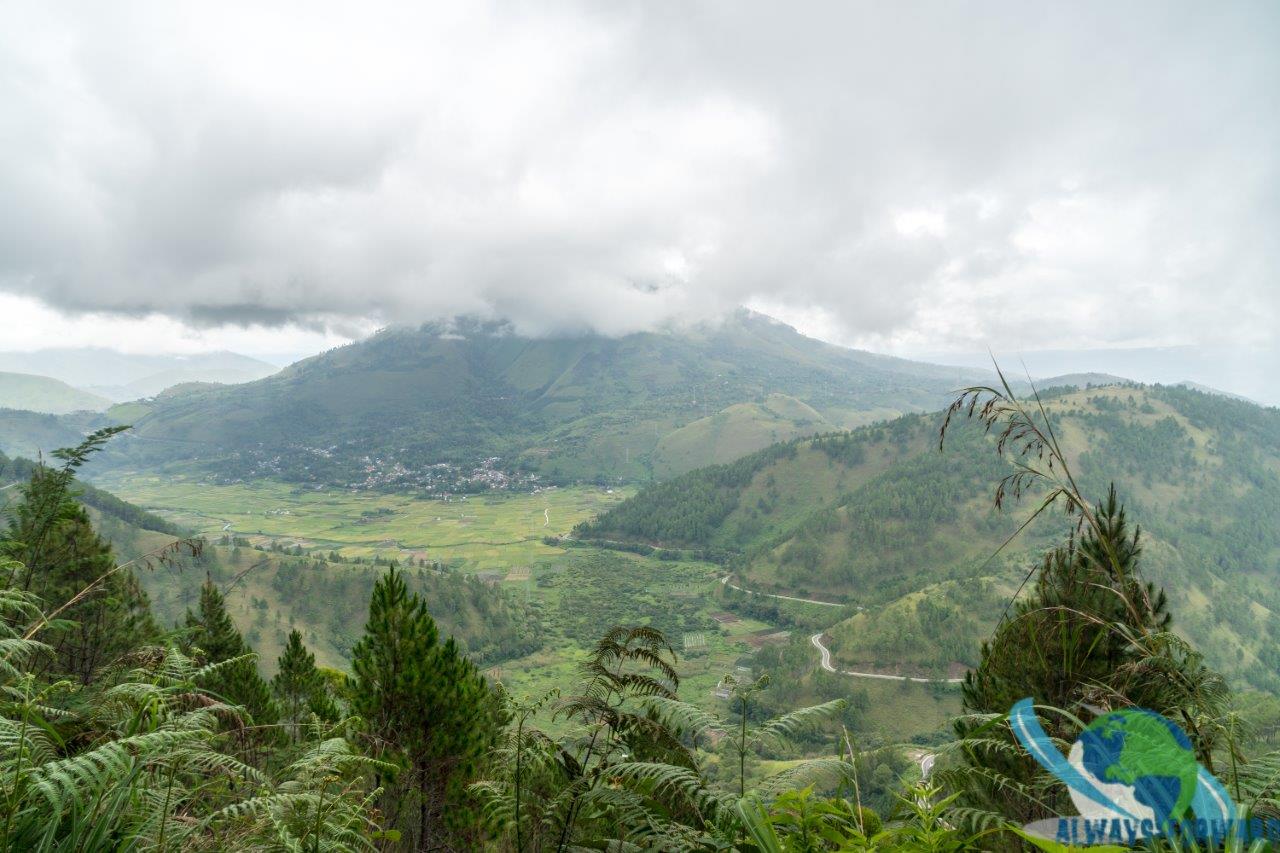 der Weg nach Lake Toba