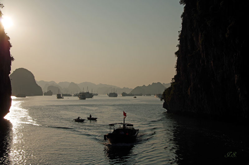 Halong Bucht, Abendstimmung