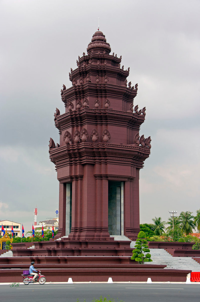 Phnom Penh, Rikschafahrt